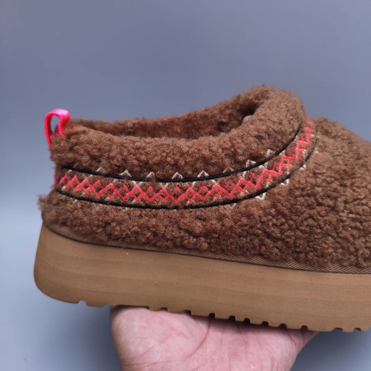 💰520 UGG sheepskin all-in-one snow boots 3976 Thick-soled ethnic style teddy roll women’s style Color: Teddy Brown White Black Size: 35-41